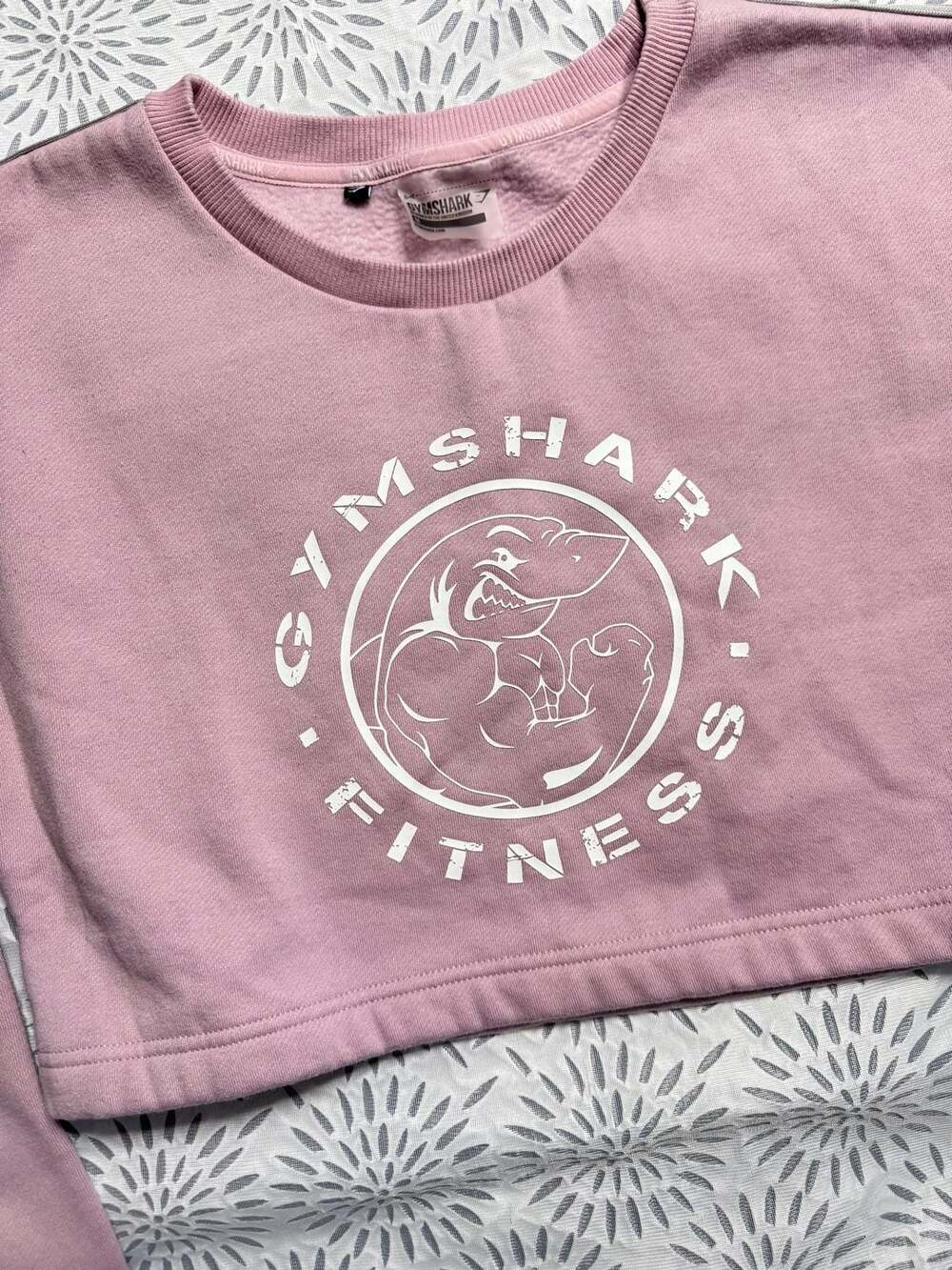 Gymshark Women's Cropped Logo Sweatshirt Pink Size M - Picture 2 of 9